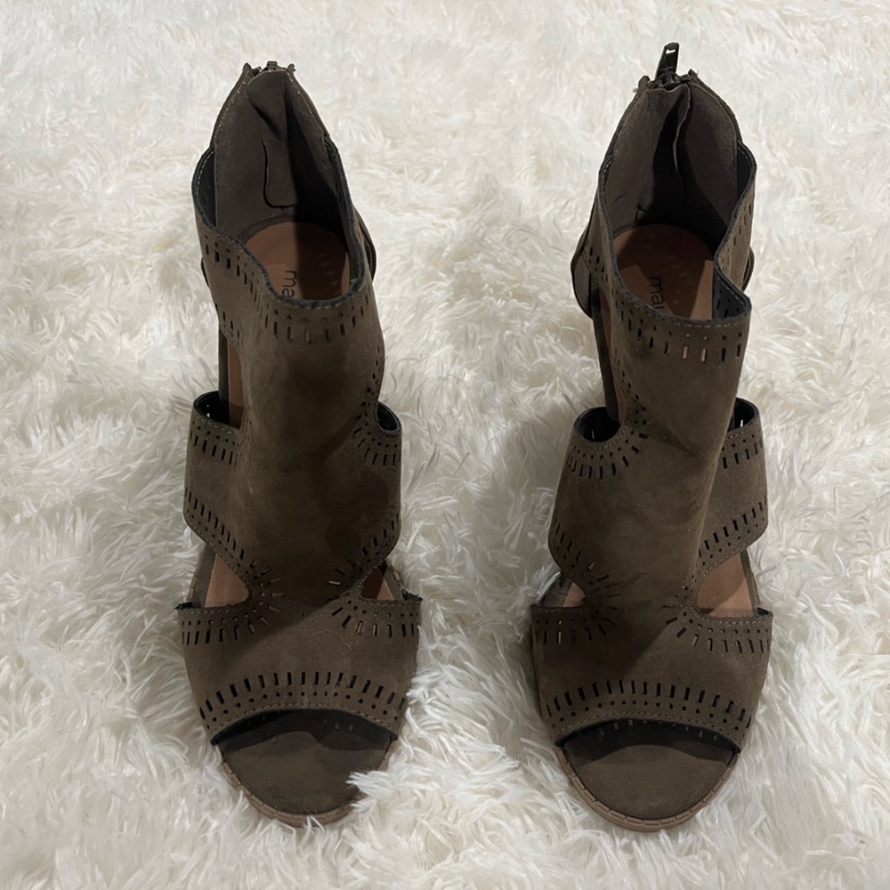 Maurices Olive Green Heels